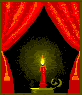Feierliche Kerze im Vorhang