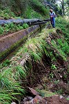teils abgebrochener Weg
