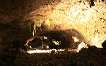 Lavakanal in der Höhle