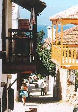 In einer Gasse in der N&auml;he des Marktes