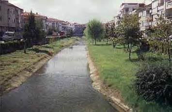 damals war am Kanal noch alles frei - oder gerade im Bau