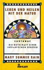 In dem Buch überliefert die Autorin dem Leser das geheime Wissen der Indianer, auch Hüter der Erde genannt. Es beinhaltet Wissen, das uns zeigt, wie unser modernes Leben durch die uralte indianische Weisheit bereichert werden kann. Das Buch gibt z.B. Auskunft über: - das Wetter, und wie es sich auf unsere Gesundheit und  Stimmung auswirkt - die Sonne, den Mond, die Planeten - und ihren Einfluß auf uns - Ihren persönlichen Lebensstil - erforschen Sie Ihre natürlichen Vorlieben und erfahren Sie, wie dieses Wissen Ihr Leben erfüllen kann 