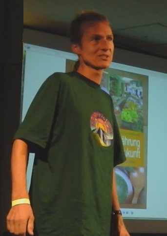 Foto: Regina Rau - Bruno Weihsbrodt  - auf dem VEGAN Kongress in Hamburg am 14. Oktober 2012 