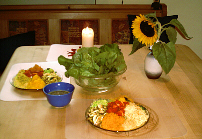 © Regina F. Rau:  bunter Gemüse-Salat-Teller (Bild 1)