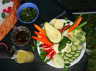 © Regina F. Rau: Sommer Salat-Teller