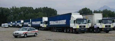 Immer wieder kamen die Gendarmen, um "nach dem Rechten" zu sehen - &copy;  www.convoy2000.o.uk