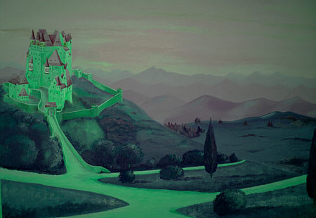 © Regina F. Rau: Wandgemälde 1: - Detail: PC-Spielerei - Burg in der Landschaft bei Nacht