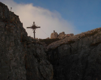 fröhliche Vital-Rohkost-Jause an der Guffertspitze